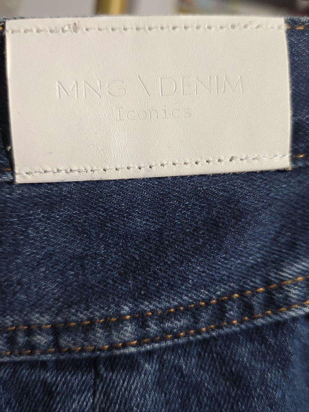 Mango High-Rise Wide Leg Jeans in Medium Blue Denim - Picture 4 of 8